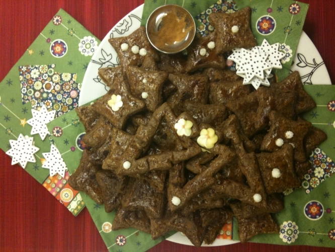 Chocolate and Cinnamon Star Cookies Recipe