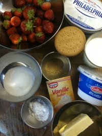 Ingredients for Mini Strawberry Cheesecake
